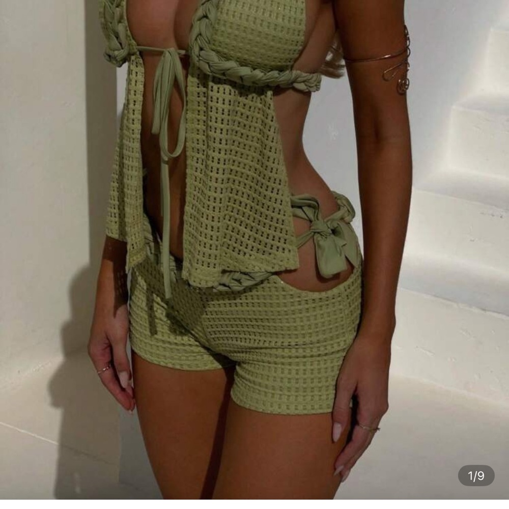SHEIN Olive Green High Waist Shorts
